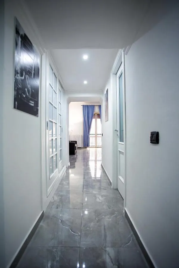 Casa Barrio Espanol Naples Apartment